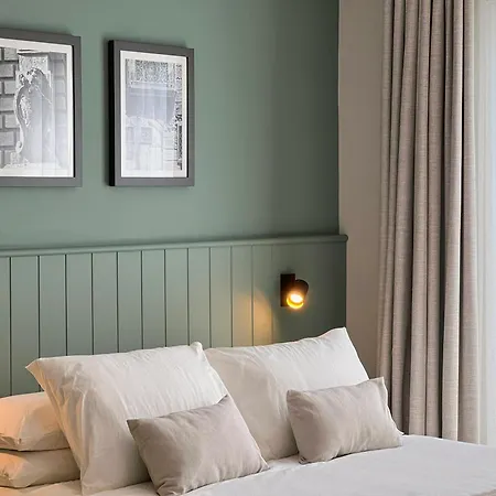 Bed & Breakfast Number 33 -