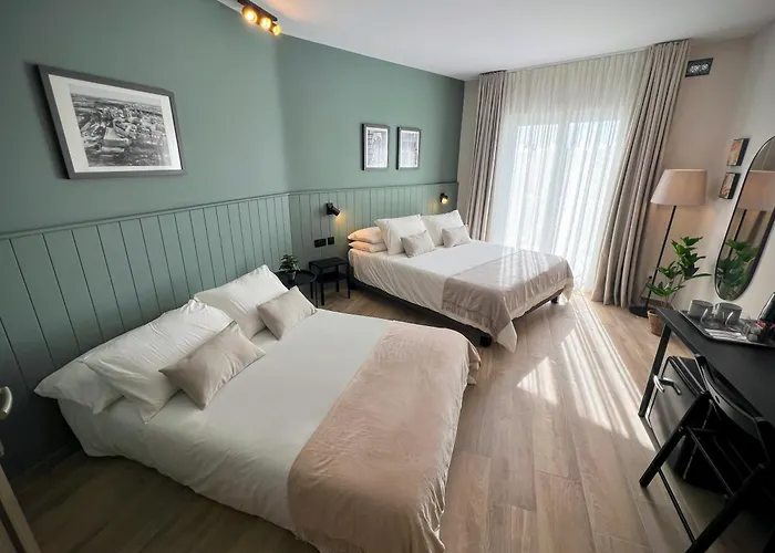 Number 33 - 3* Dingli