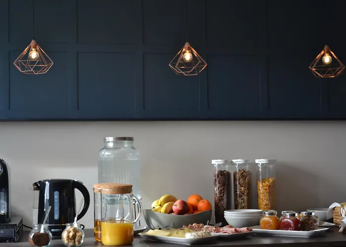 Number 33 - 住宿加早餐酒店