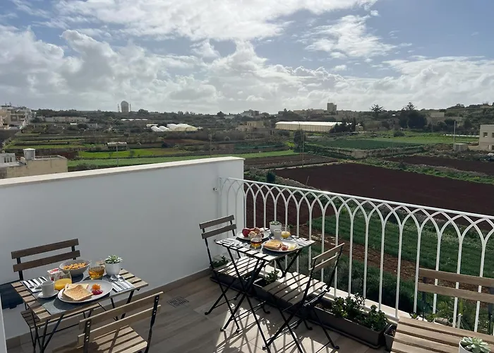 住宿加早餐酒店 Number 33 - Dingli